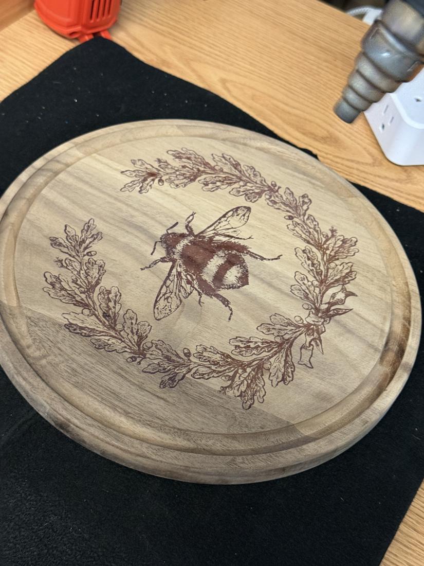 Crafters using Scorch Marker products at the Wildflower Conference