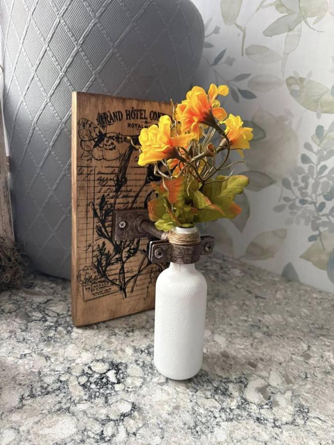 Wood burning project made with Scorch Marker by Tracy Stanco
